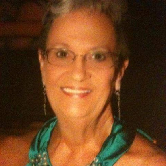 Meet your Posher, Kay - Picture 1 of 1